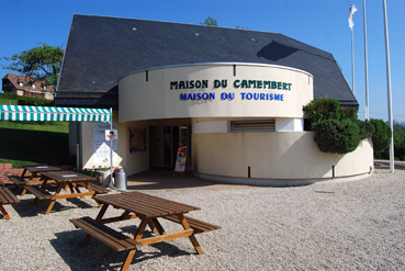 Maison du Camembert à 21km